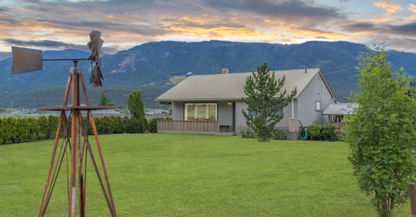 Westwold BC Real Estate | 5286 Kamloops Vernon Highway